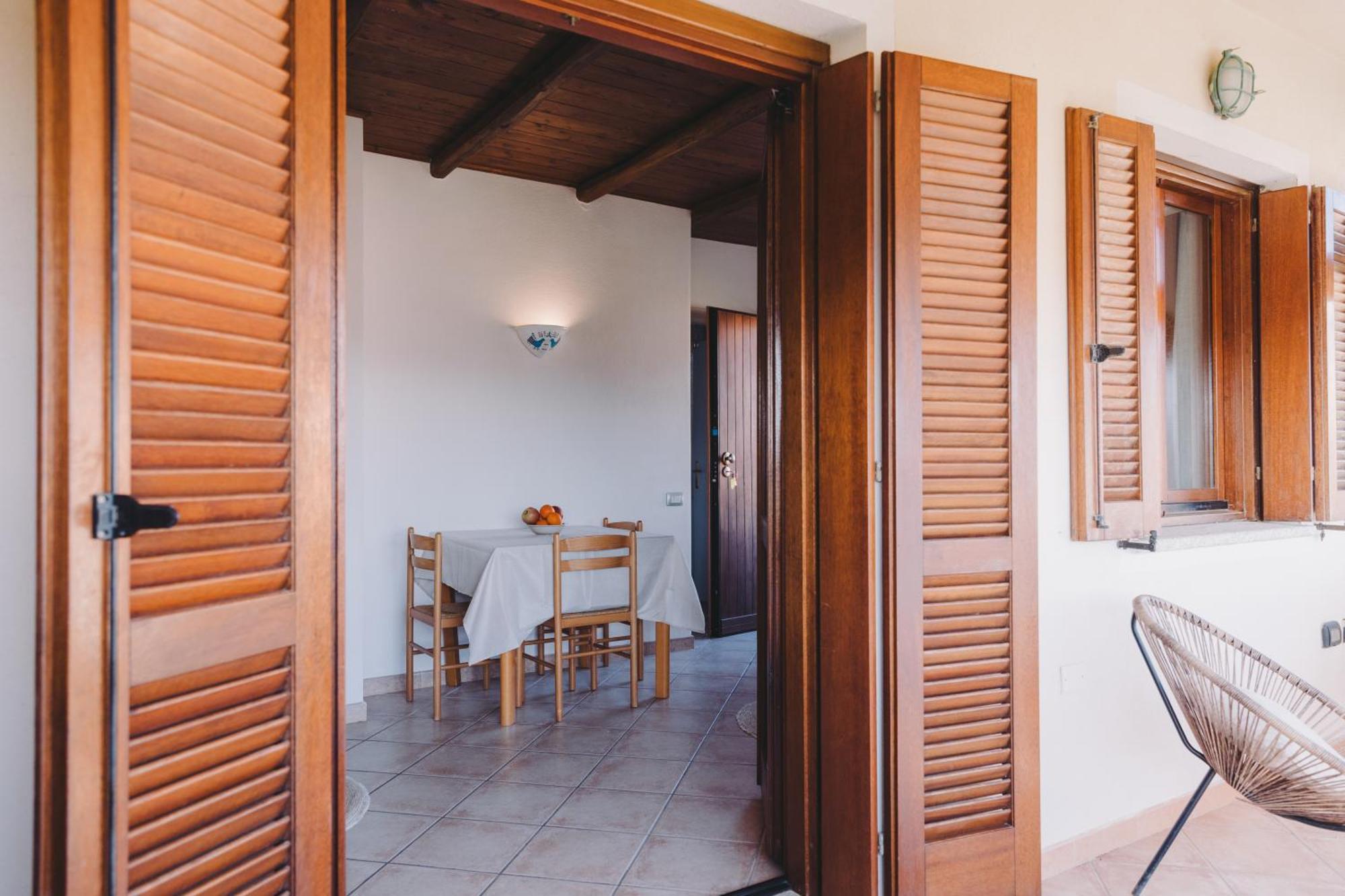 Cactus Mare Apartment Golfo Aranci Ngoại thất bức ảnh